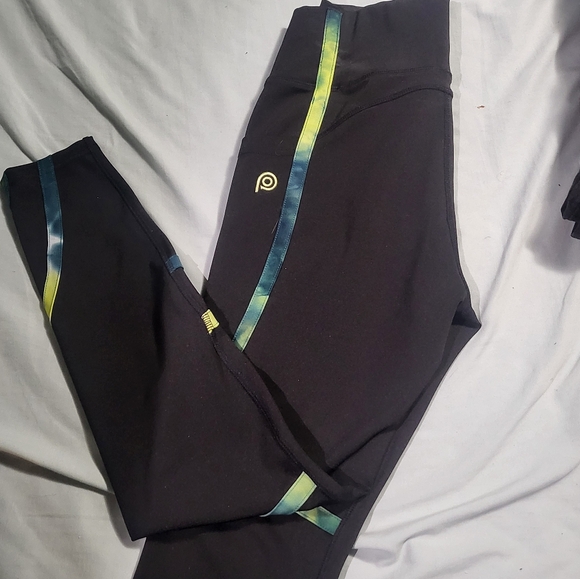 Pop fit acid wave Tie-Dye Leggings and joggers - Picture 7 of 9